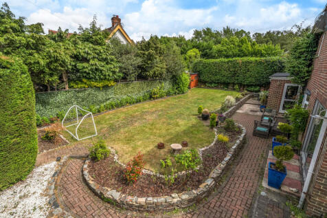 1299911-4-683804b...