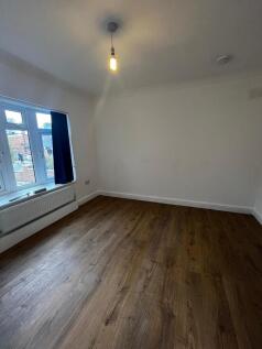 Harwich Road, Colchester,  photo 4