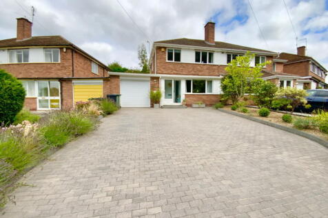Halesowen, B63 - property photo