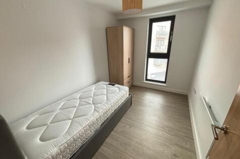 Apartment 16, Block B Crossings, Macclesfield photo 5