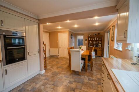 Kitchen-Diner (2)