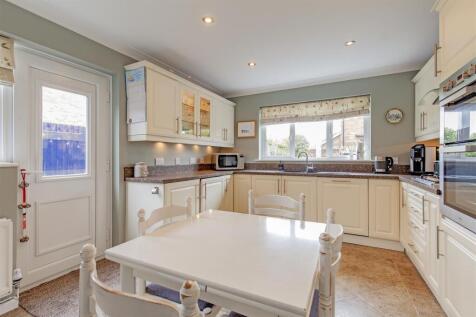 Impressive Breakfast Kitchen