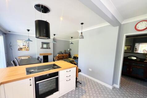 Grove Heath Road, Ripley photo 3
