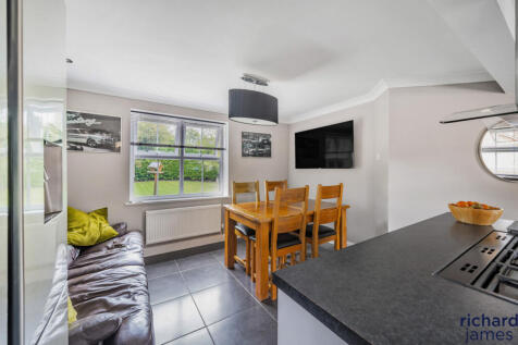 10309f8c-8fc5-447...