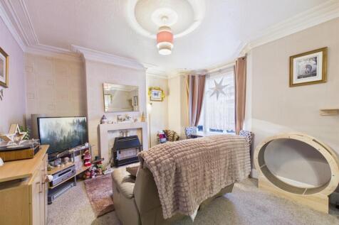 Lounge: