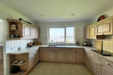 Braedoon, 2 Millhall, Kirkcudbright - Williamson a