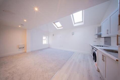 Kitchen/Living Space