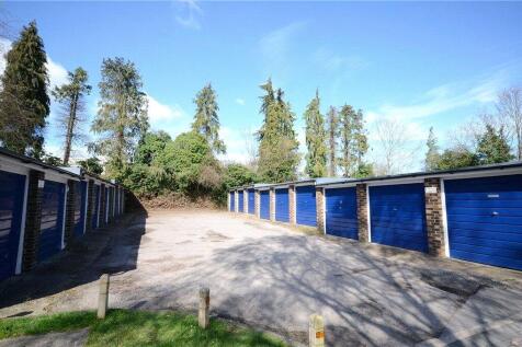Garage In Block