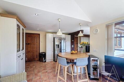 Kitchen/breakfast area