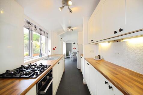 Leicester, LE6 - property photo