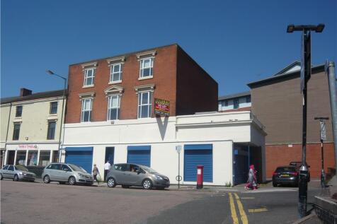 30-30a Station Road