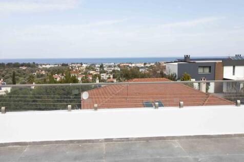 3-bedroom contemporary designed LUXURY villa + private swimming pool + underfloor heating infrastructure + cinema room Image 9999 26