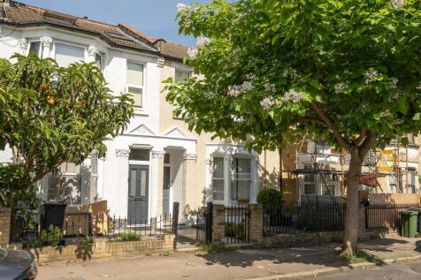 Gordon Road, E11