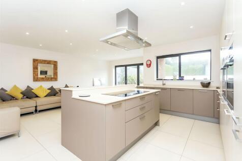 Bure Lane, Christchurch, BH23 photo 4