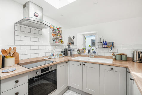 Kitchen (2)