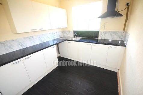 Three Bedroom First Floor Flat to rent Keswick Ga