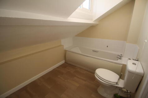 Flat 5, 9 Charlotte Street, Leamington Spa photo 4