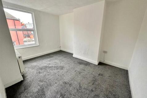 Brompton View, Beeston, Leeds, LS11 photo 5