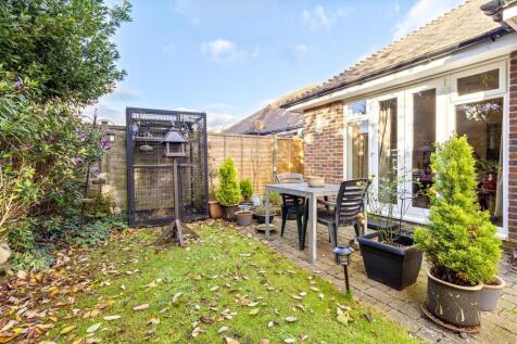 3 Greenland Mews-017.JPG