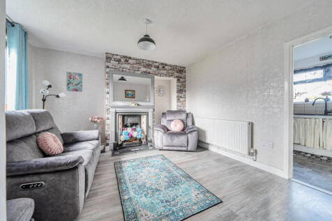 1411445-1-698c7cc...