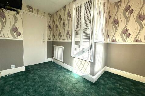 Bedroom 3 shot 3.jpeg