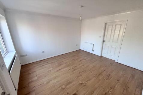 Harrison Place, Coalville, LE67 photo 3