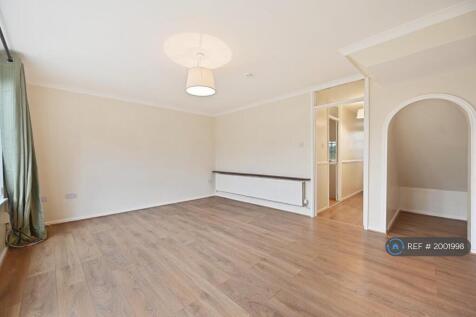 Glamis Court, London, W3 photo 3