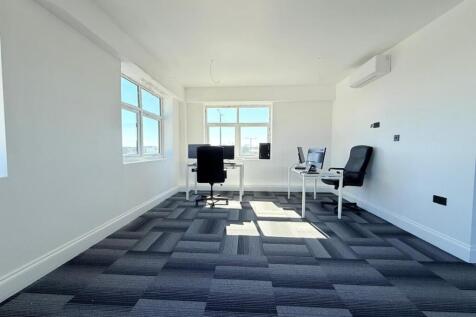 WhatsApp Image 2025-03-18 at 14.16.51 (4).jpeg