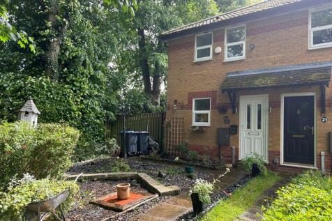 Knowle Close, Rednal, Birmingham photo 3