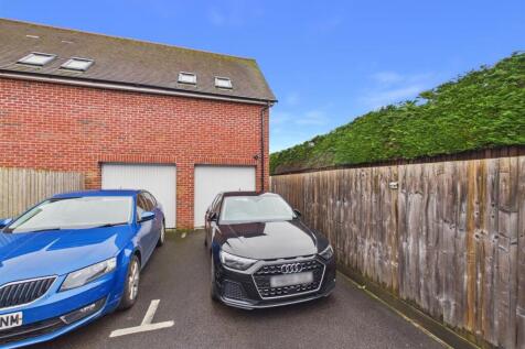 Garage &amp; Parking