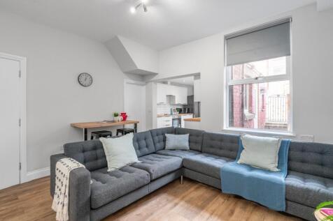 1-bed house on Burley Road, Leeds, £672/mo