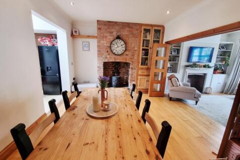 Dining Room Oen Plan Aspect