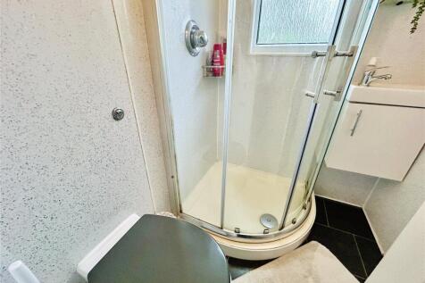 En Suite Shower Room