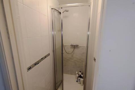 Ground floor shower
