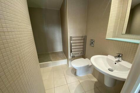 804 West One Panorama, City Centre, S1 photo 4