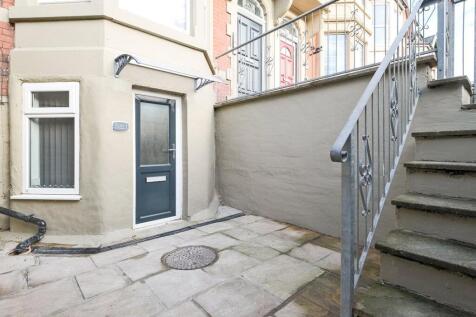 Flat 1