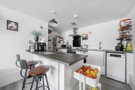 1405487-6-697787dd47b08