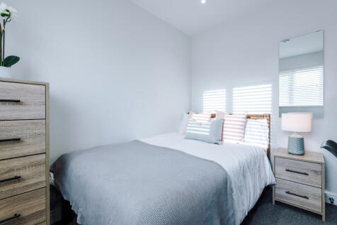 4 Capricorn Way, Bedroom 13