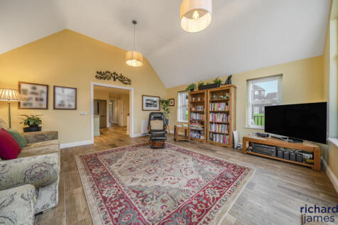 d5d7bd8d102e410e90134b66a2770575