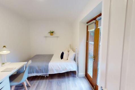 48 Cottesmore Road NG7 1QE photo 2