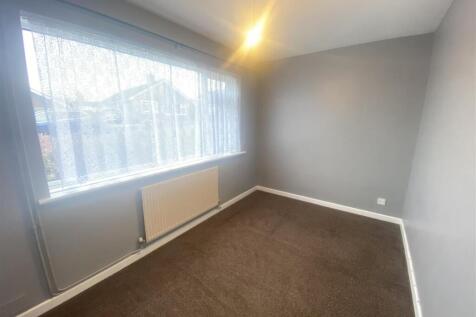 Third Bedroom/Dining Room