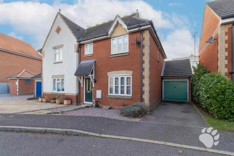 Basildon, SS15 - property photo