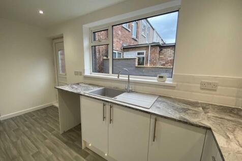 Cedar Road, Bishop Auckland photo 2