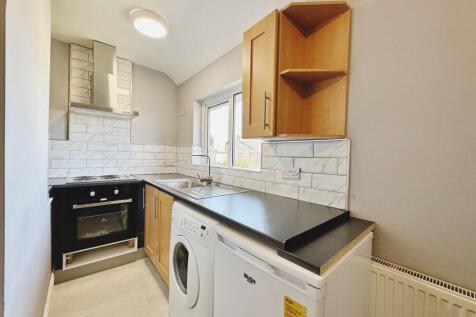 Studio 2, Overton Road, Acocks Green, Birmingham, B27 photo 4
