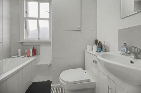 53 Waleran Apartments, Old Kent Road, London SE1 5UX