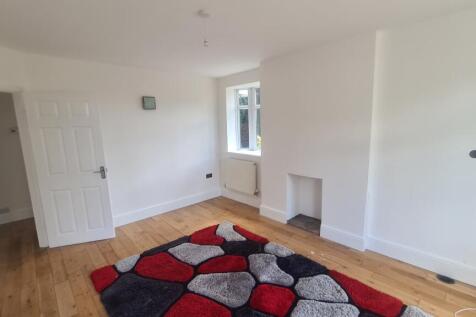 Ashwell Avenue, Mansfield Woodhouse, Nottinghamshire photo 5