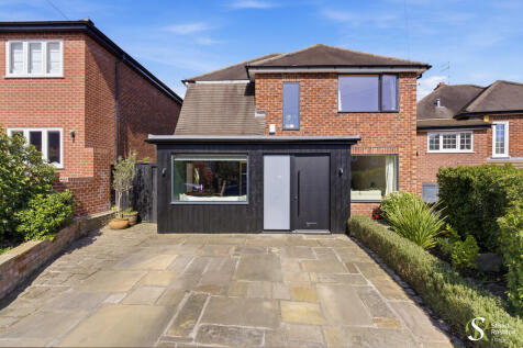 72 Grove Park, Kn...