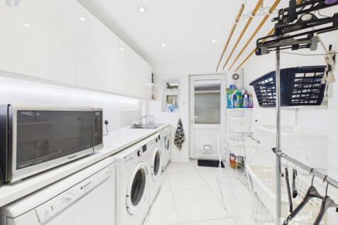 946a5faaba6644248e373bed8fde22b0_80_CAM03852G0-PR0