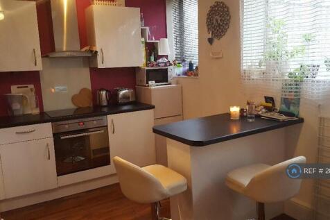 Kitchen And Breakfast Bar