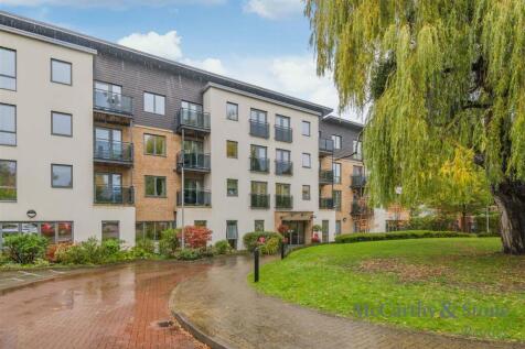 8708636-exterior06.jpg